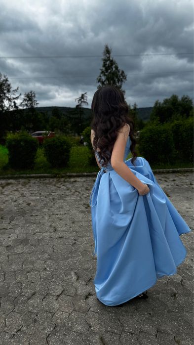 Випускне плаття