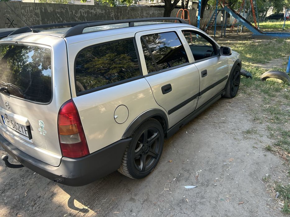 Opel Інша модель, 2000