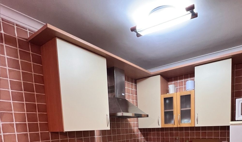 Conjunto de 4 Móveis de cozinha superiores