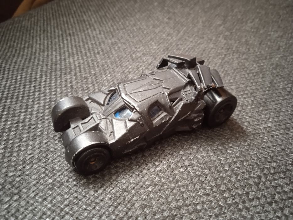 hot wheels batmobile - купити дитячий іграшковий транспорт - Ціна