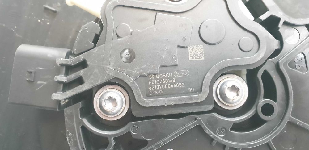 Zbiornik adblue pompa sterownik skoda superb 3Q0