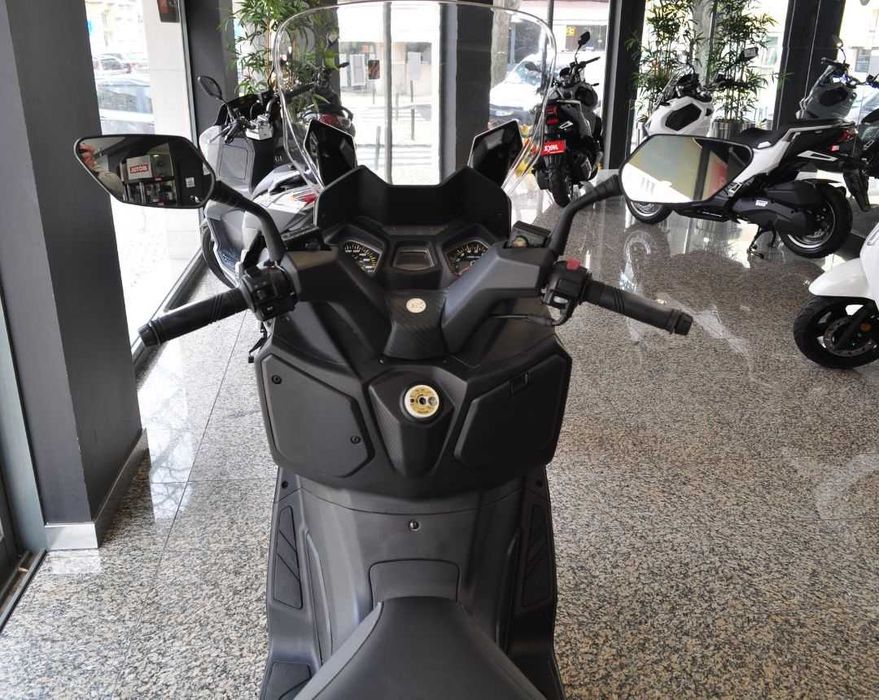 Sym Joymax 300 excelente estado