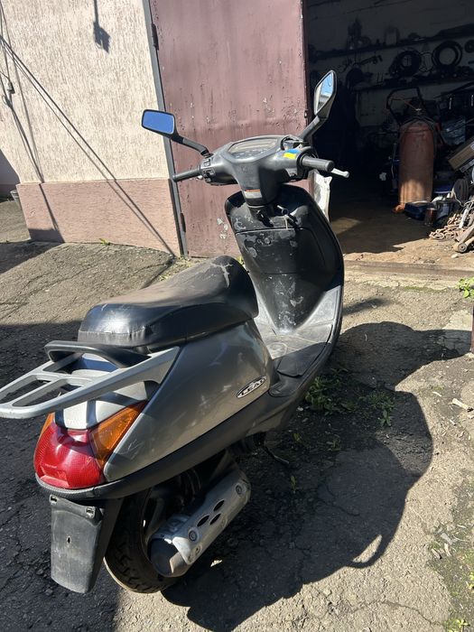 Продам скутер Honda Lead AF48