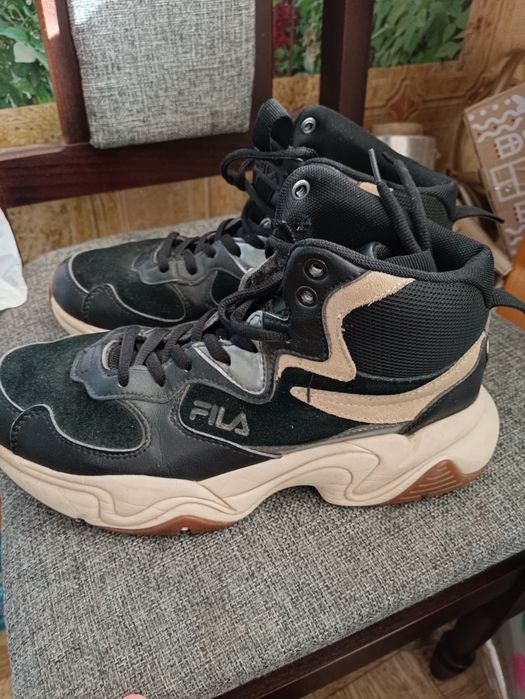 Кросівки кроси кроссовки жіночі черевики