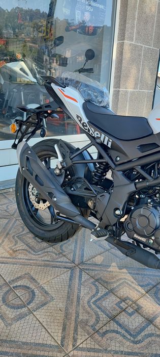 Benelli BN 125 - Sem Juros