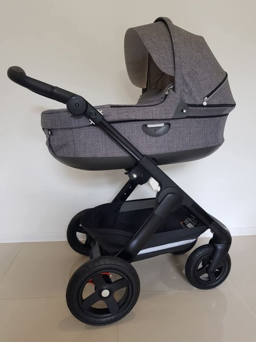 Terenowy wózek Stokke Trailz Black Melange 4w1
