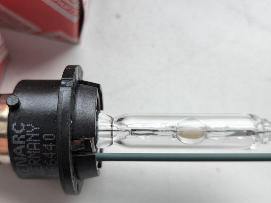 Xenon ksenon żarnik d4s Osram nowy