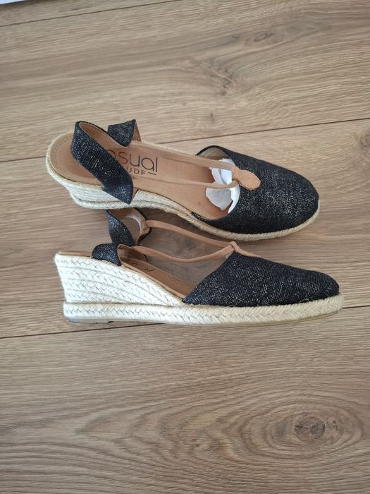 Czarne lekki sandały espadryle na platformie 38 Casual Attitude