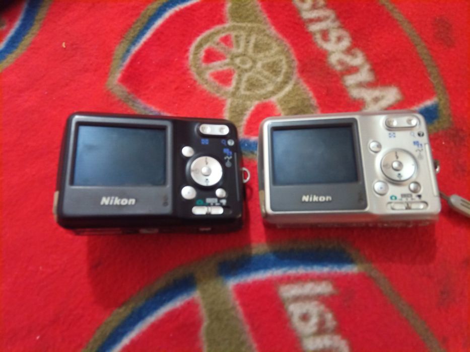 Цифровой фотоаппарат Nikon