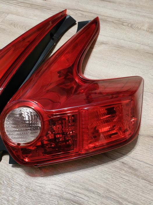 Lampy, lampa tył tylna nissan juke.