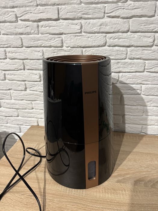 Зволожувач повітря Philips
