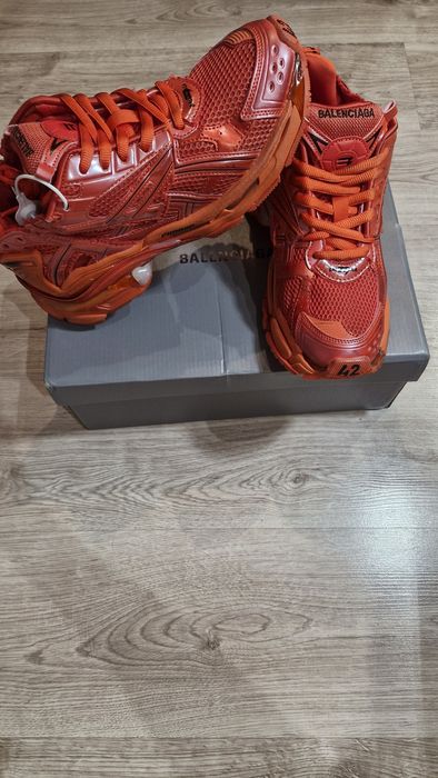 Balenciaga runner
