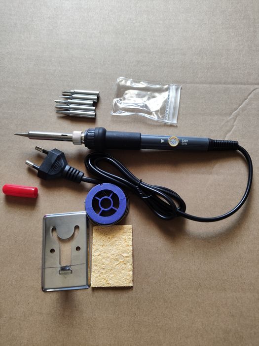 kit de ferro de soldar com 5 ponteiras e solda