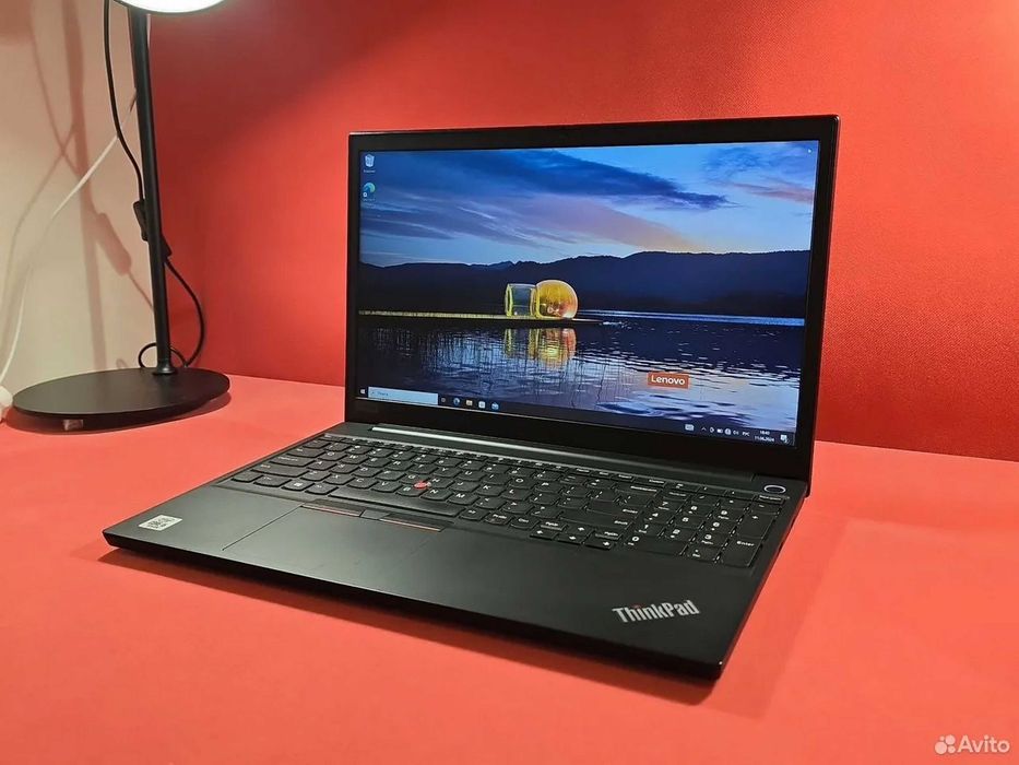 Lenovo Octacore 15.6" i5/16GB/385Nvme como novo