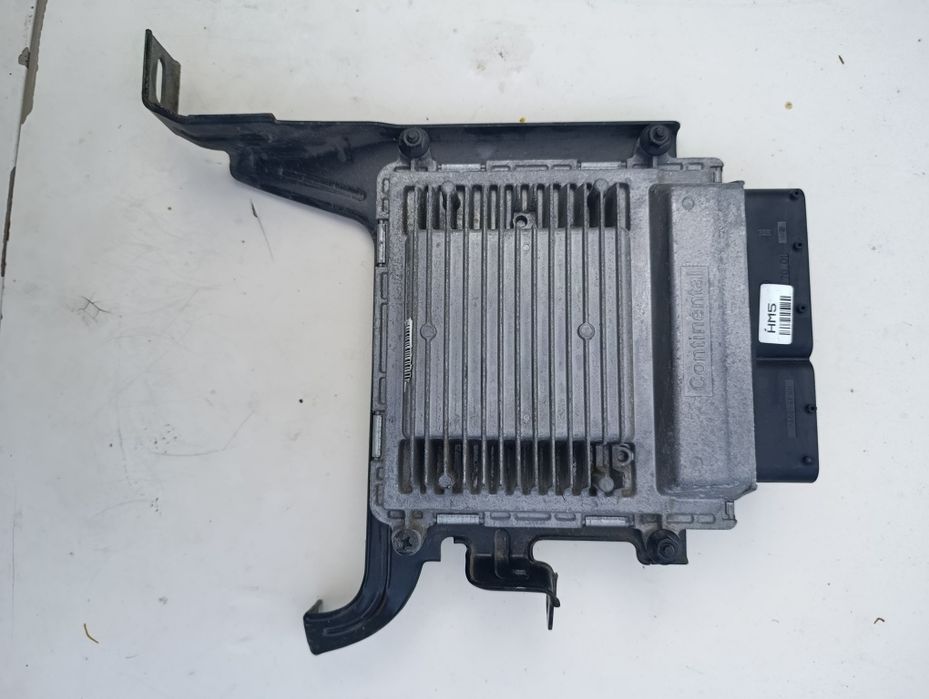 Єбу хундай соната газ