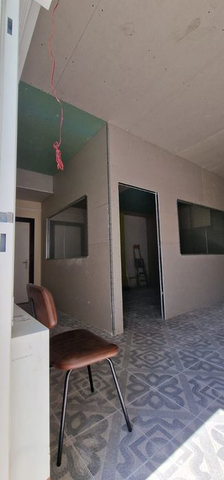 Remodelações & Construção Civil 

Qualidade, Rigor e Acabamentos Profissionais

Realizamos trabalhos de construção civil e remodelação com elev