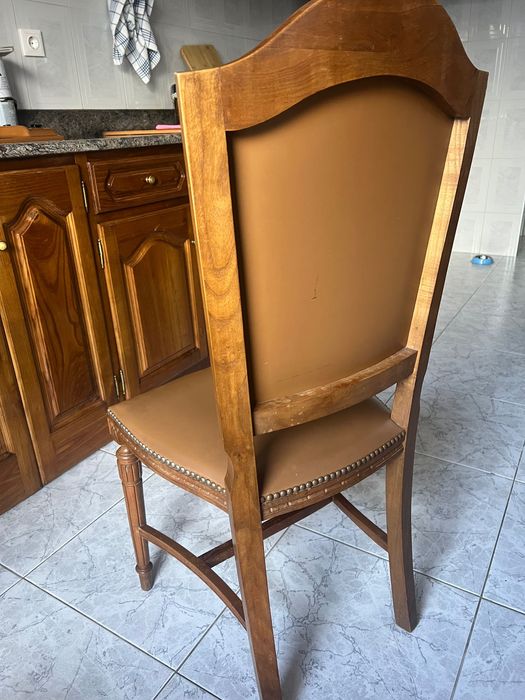 Mesa extensível mais 6 cadeiras