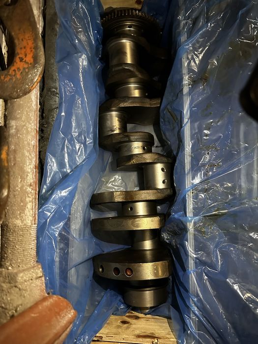 Колінчатий вал Камаз