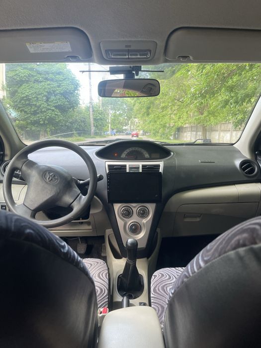Toyota Yaris 2006р