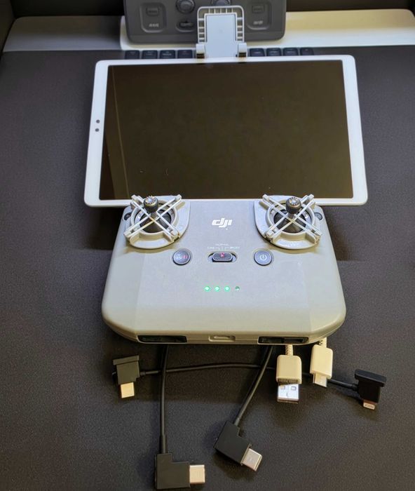 Dron DJI Mini 2 Fly More Combo+4 baterie+Samsung tablet+dużo dodatków