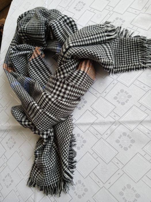 Ogromna, ciepła, miękka i elegancka chusta. Nowa