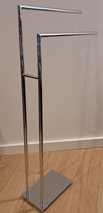 Toalheiro de chão duplo445036397143019521