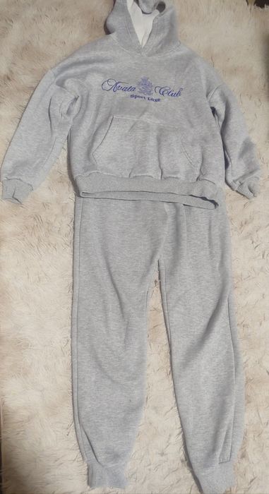 Продам жіночий спортивний костюм (теплий).
