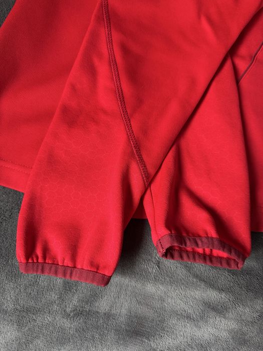 CRAFT спортивна кофта на флісі.