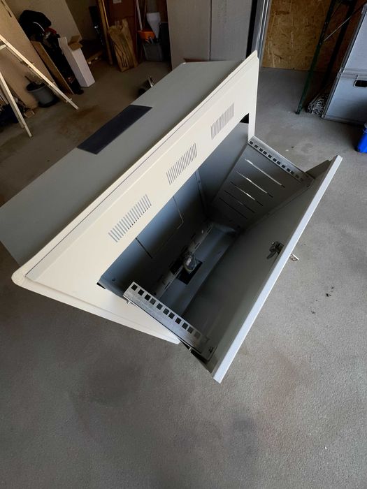 szafa serwerowa - 19 cali - 4U