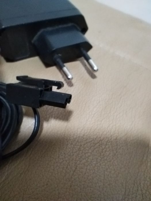 Блоки живлення / зарядні пристрої Carrera (14.8V подвійний та 8.4V RC)