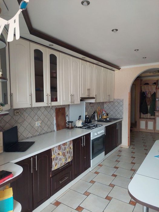 Продам комфортну 2к квартиру у Богородчанах.