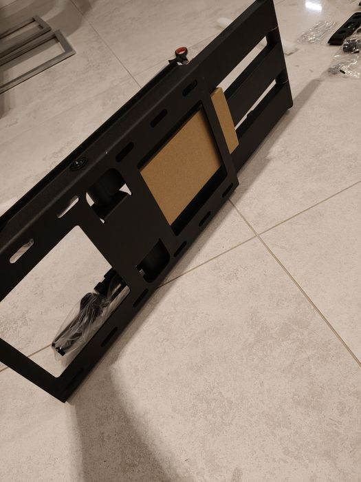 Uchwyt ścienny do telewizorów z ruchomym ramieniem solidny do 60kg