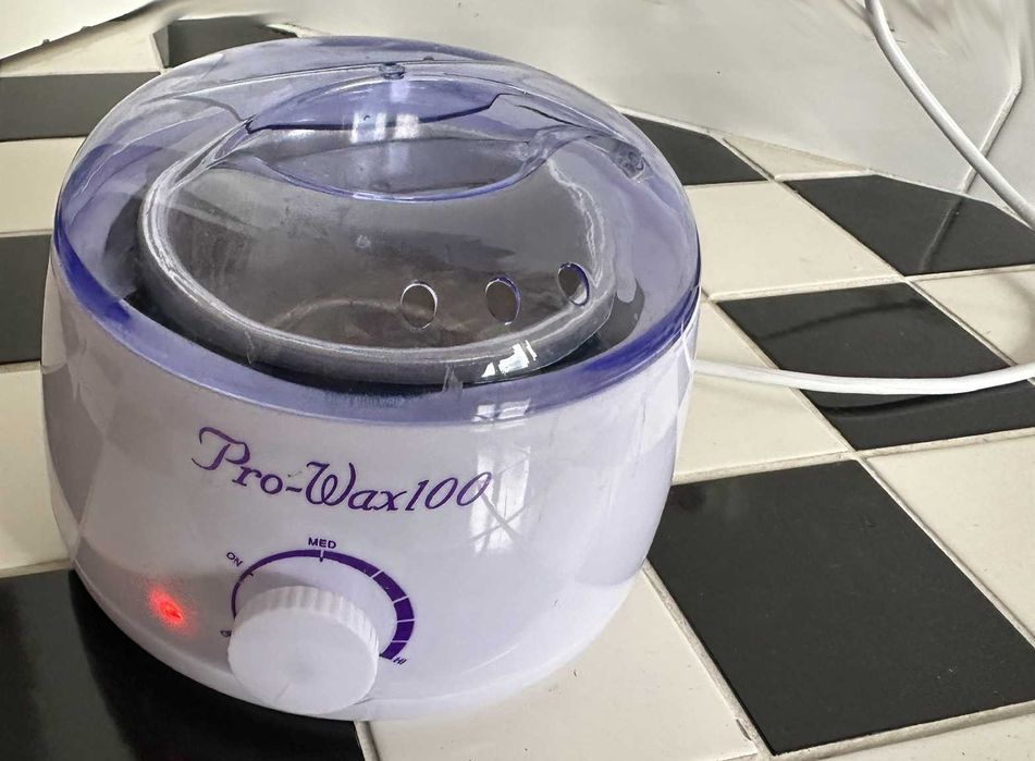 Podgrzewacz do wosku w puszcce PRO WAX 100