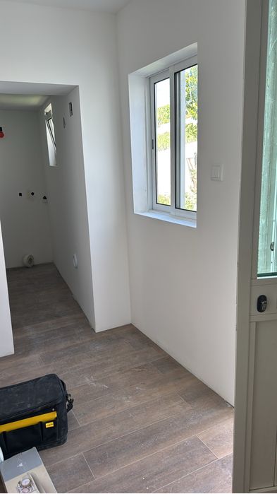 Arrendo moradia T1 charneca caparica