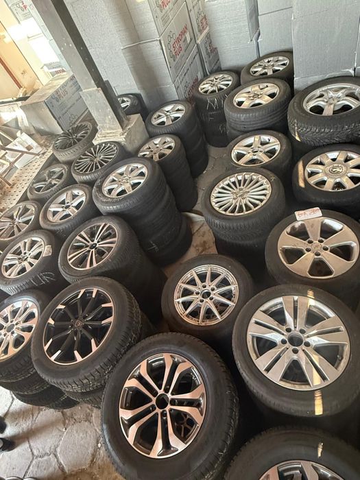 Koła alufelgi felgi aluminiowe 38 kompletów pakiet hurt opony