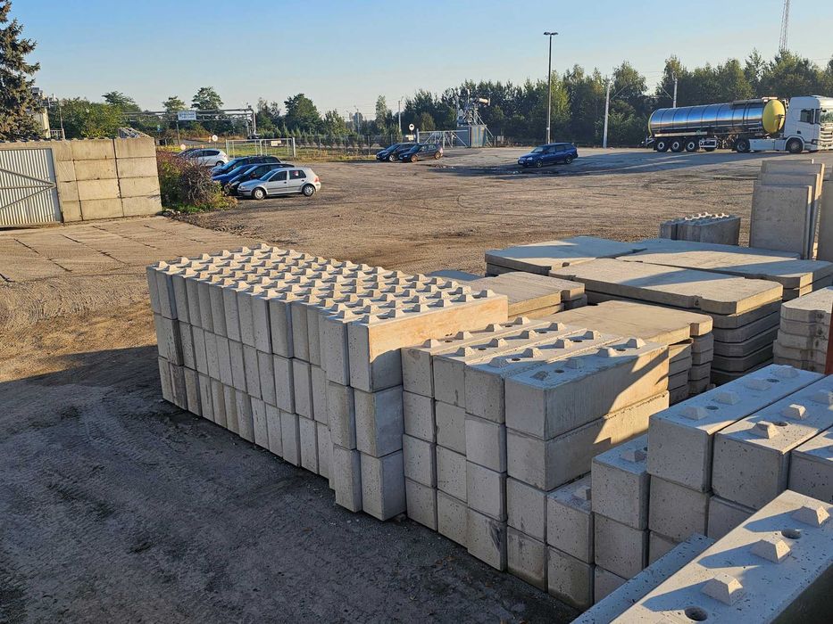 Bloki Lego, Podmurówka, Mur oporowy, Zasieki, Silosy, Boksy na węgiel