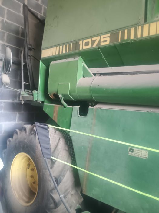 Kombajn John Deere 1075 na Części