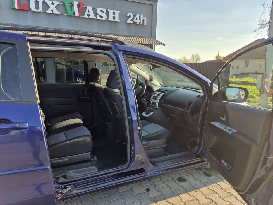 продам авто Mazda 5