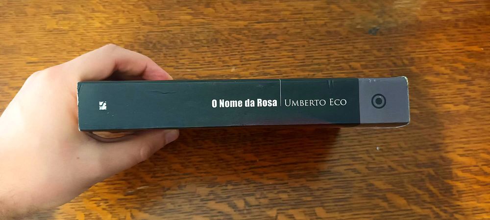 O Nome da Rosa - Umberto Eco