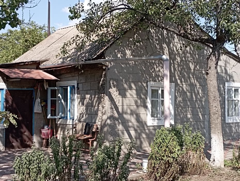 Продам в с. Усатово  1 эт дом 27т.у.е