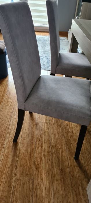 Stół rozkładany +4 krzesla