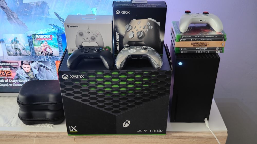 Konsola Xbox Series X * gry * dodatki * cały komplet