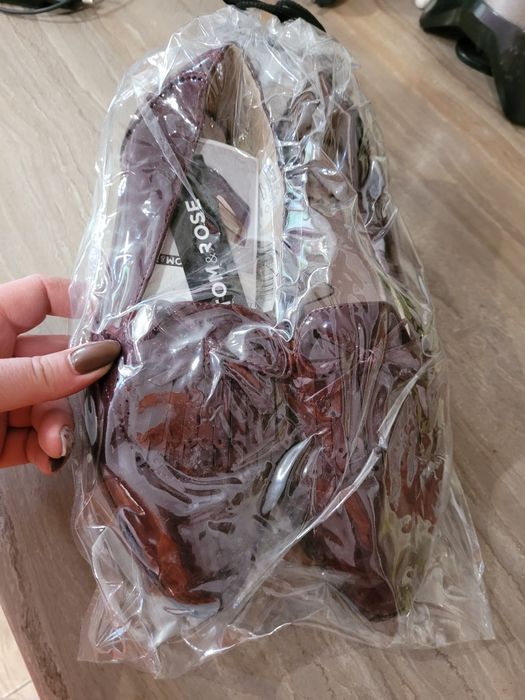 Buty damskie bordowe 37