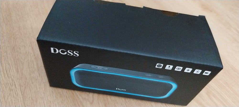 Coluna som DOSS Wireless