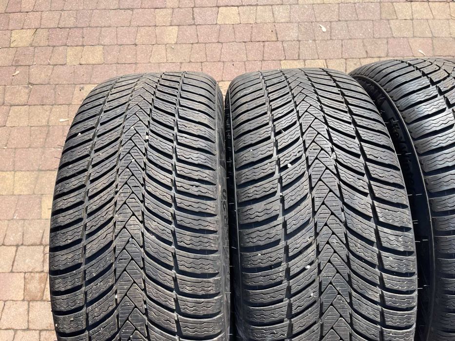 4057. Koła zimowe Audi Q7 4L oryginał 275/45/20 opony 2025r 8mm