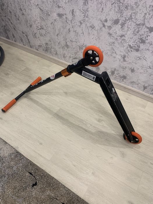 Продам детский самокат