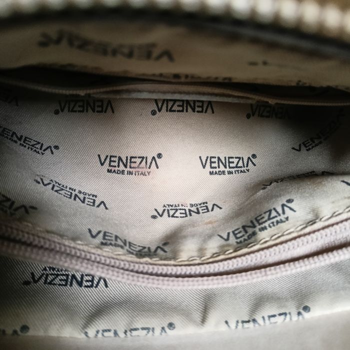 Złota torebka Venezia