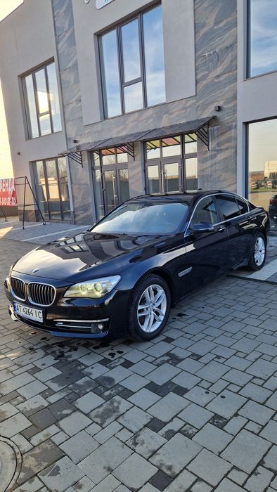 BMW 730 . 3.0 дизель