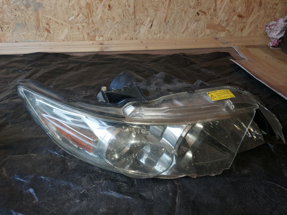 Фара права infiniti fx 35