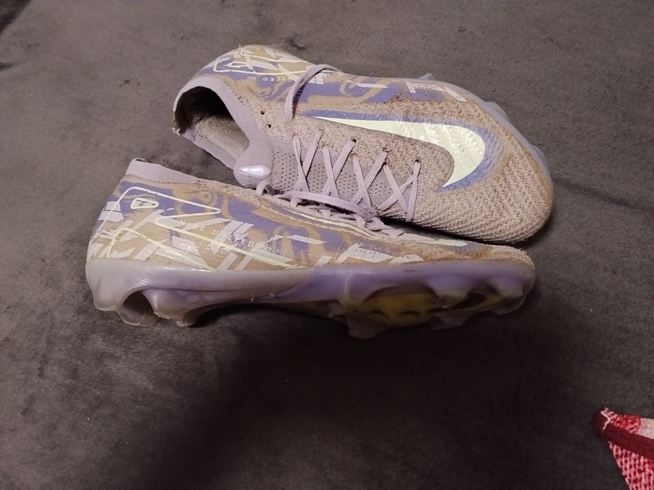Продам бутси Nike Mercurial Vapor 16 United pack